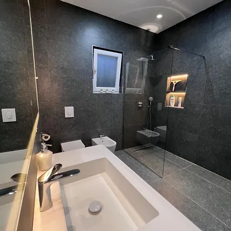 דירה White Star Villa - Studio Apartments With Parking טיראנה