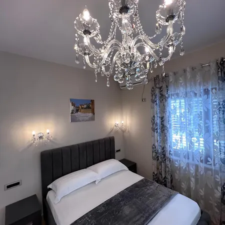 White Star - With Parking Lägenhet