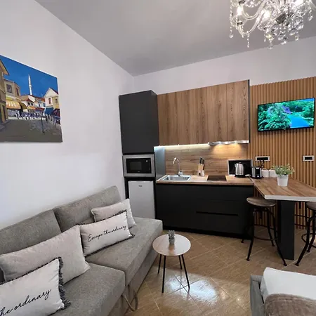 דירה White Star Villa - Studio Apartments With Parking טיראנה