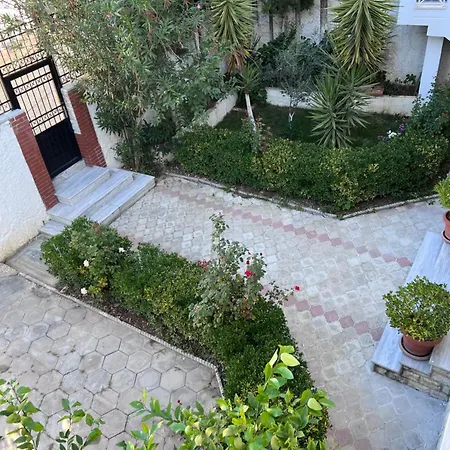 شقة White Star Villa - Studio Apartments With Parking *