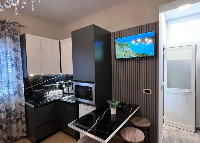 White Star - With Parking Appartamento