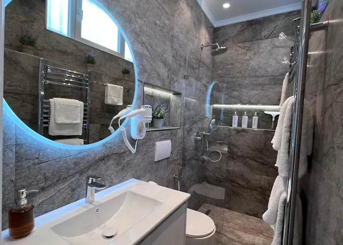 White Star - With Parking Appartamento *